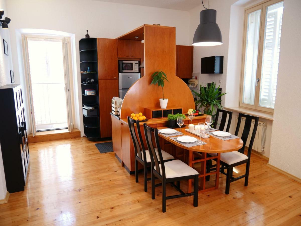 3Papige Apartment Піран Екстер'єр фото