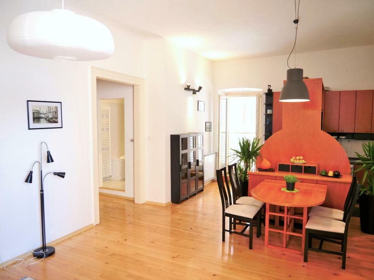 3Papige Apartment Піран Екстер'єр фото